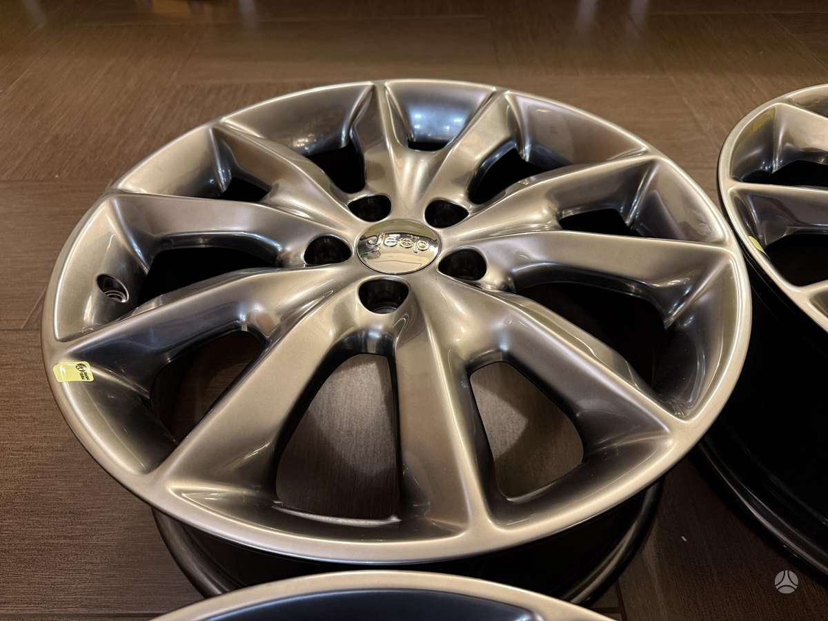 Jeep Originalūs, nauji, light alloy, R18