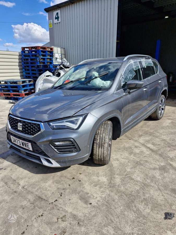 Seat Ateca Visa dalimis