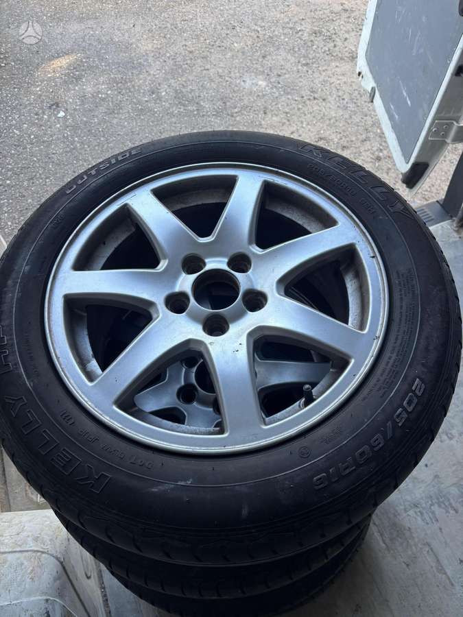 Volvo, lengvojo lydinio, R16