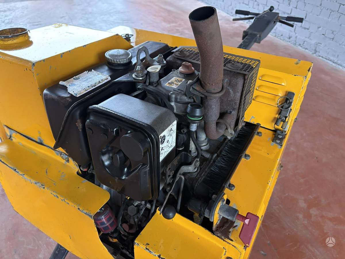 Terex MBR71, vibrator / compactor