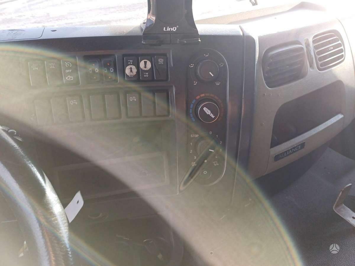 Renault Rolfo 2001, автовозы