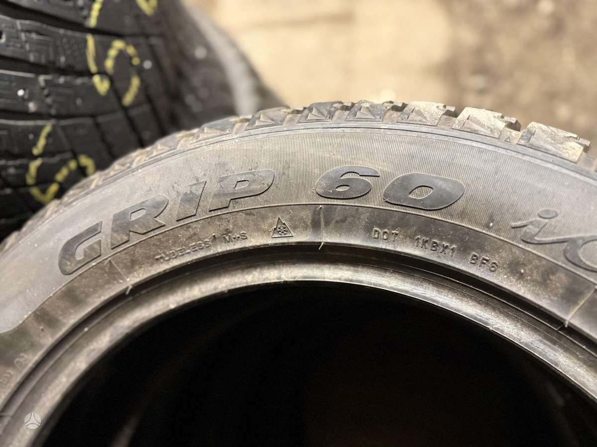 Antares, winter 235/55 R20