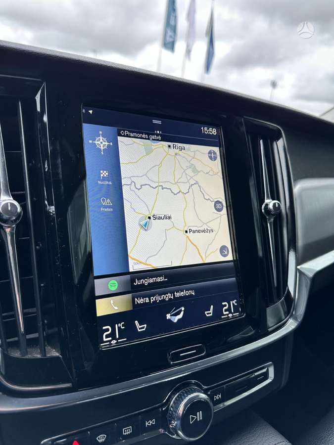 Volvo S90, 2.0 l., Седан