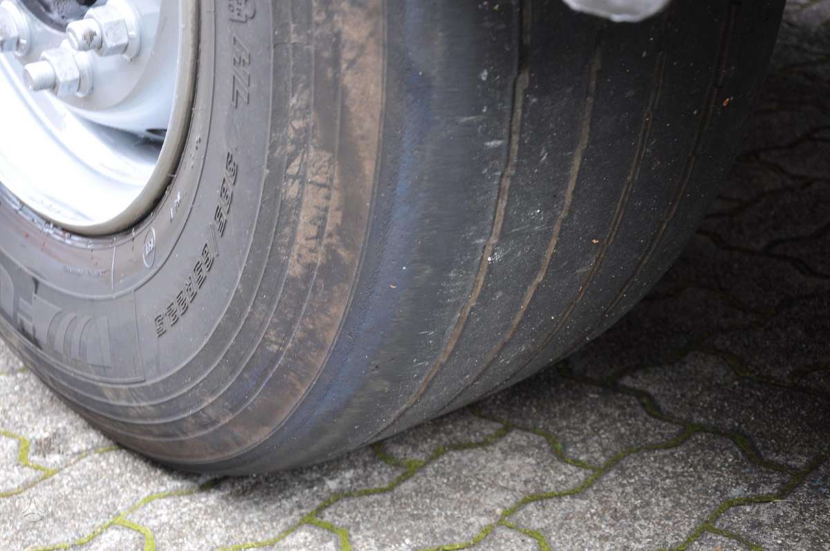 Knapen K200, with moving floor