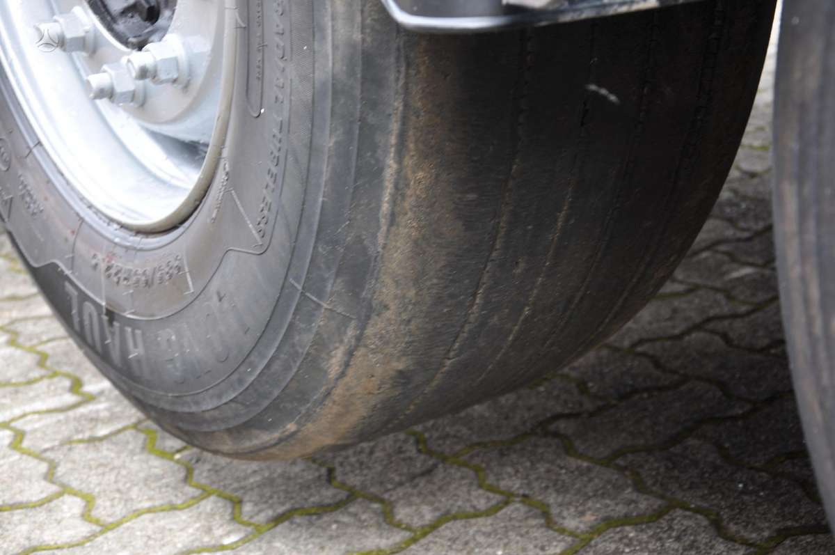 Knapen K200, with moving floor