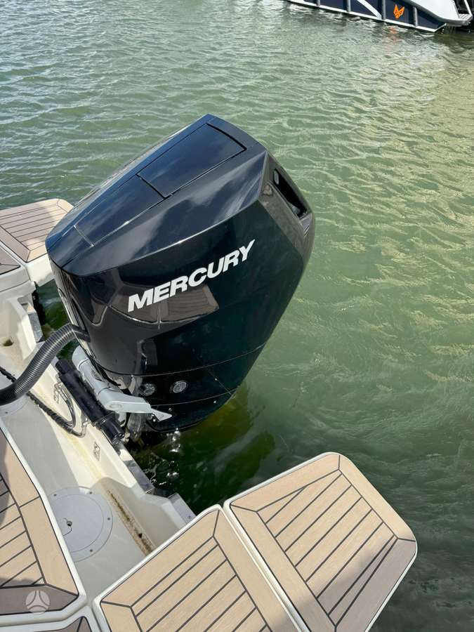 Quicksilver 805 CR, яхты / катера