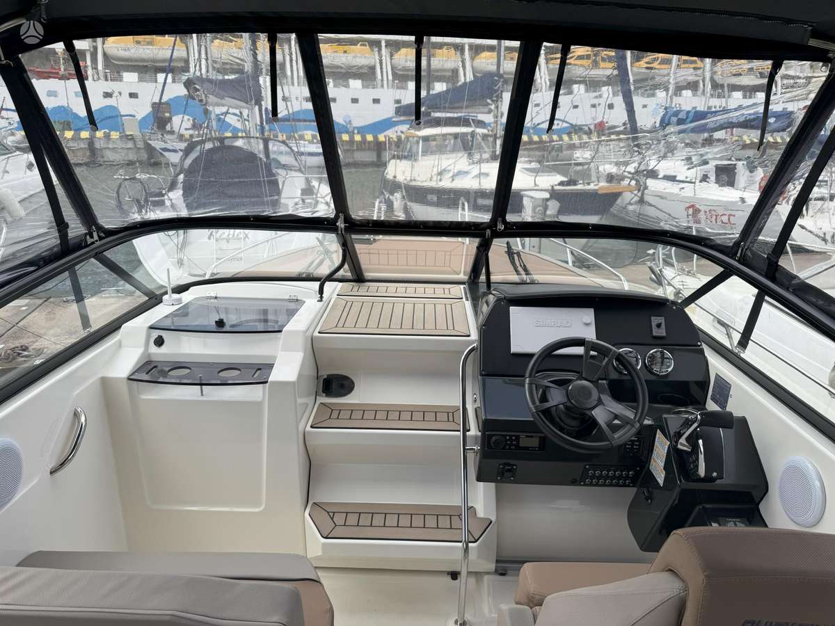 Quicksilver 805 CR, яхты / катера