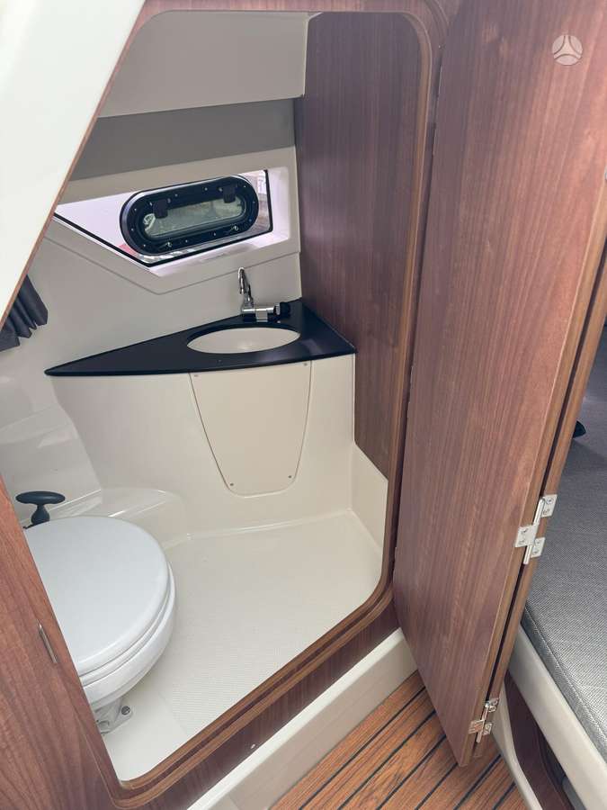 Quicksilver 805 CR, яхты / катера