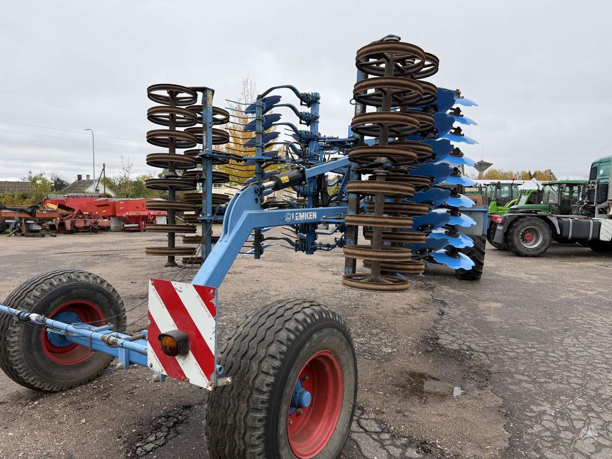 Lemken Rubin 9/400, scrapers, scrubbers