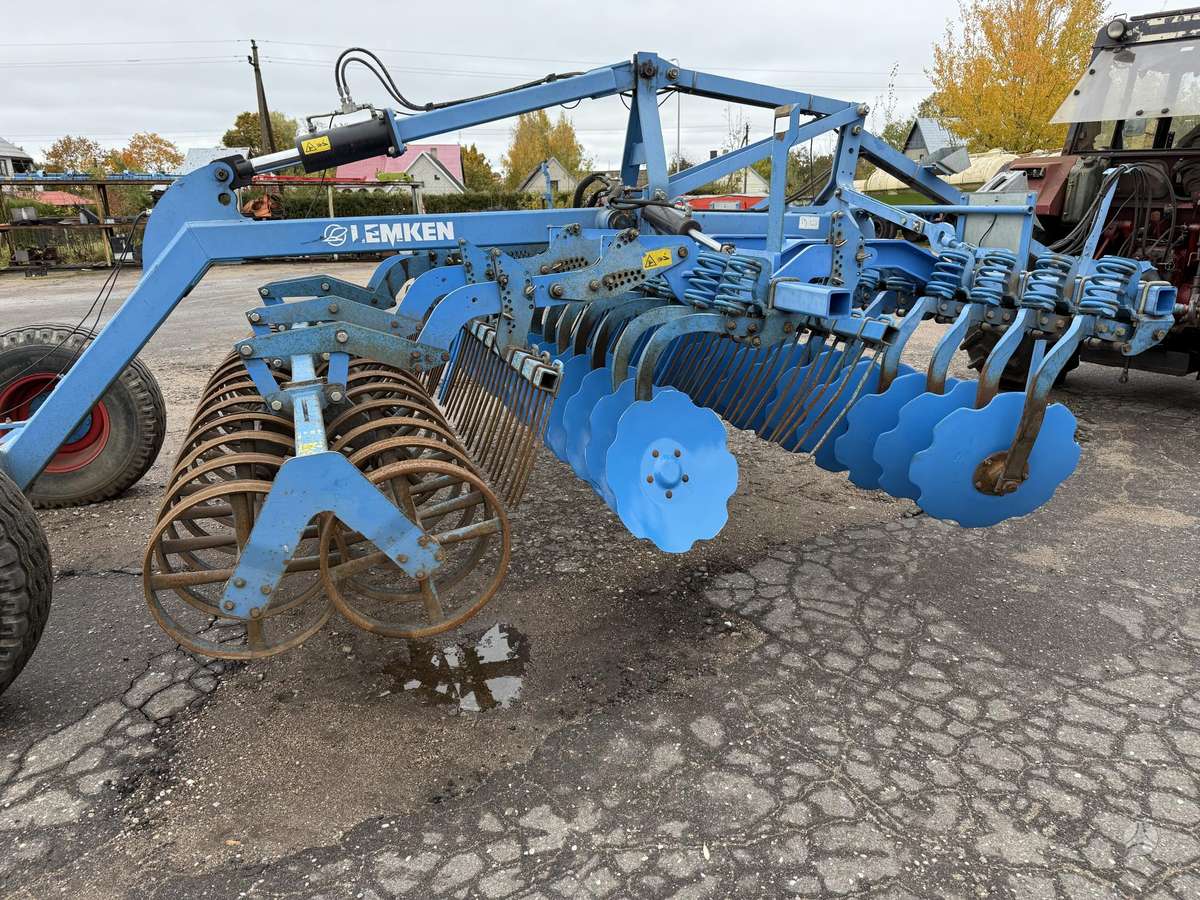 Lemken Rubin 9/400, scrapers, scrubbers