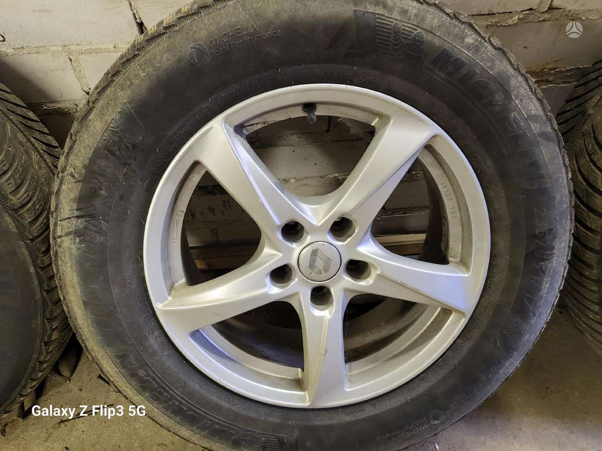 Michelin, winter 235/65 R17
