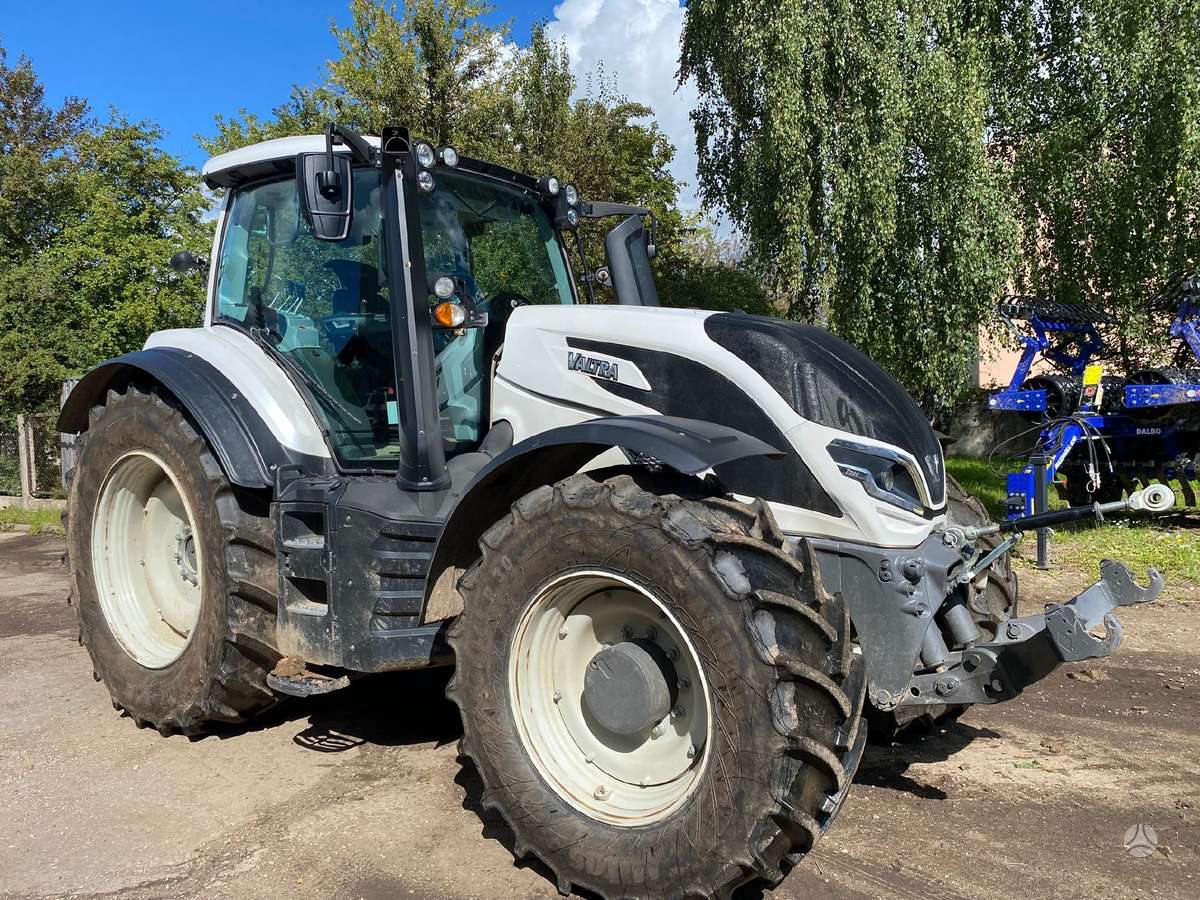 Valtra T235, тракторы