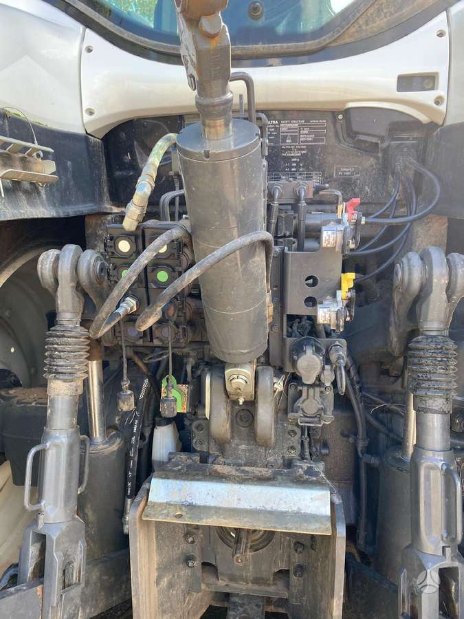 Valtra T235, тракторы