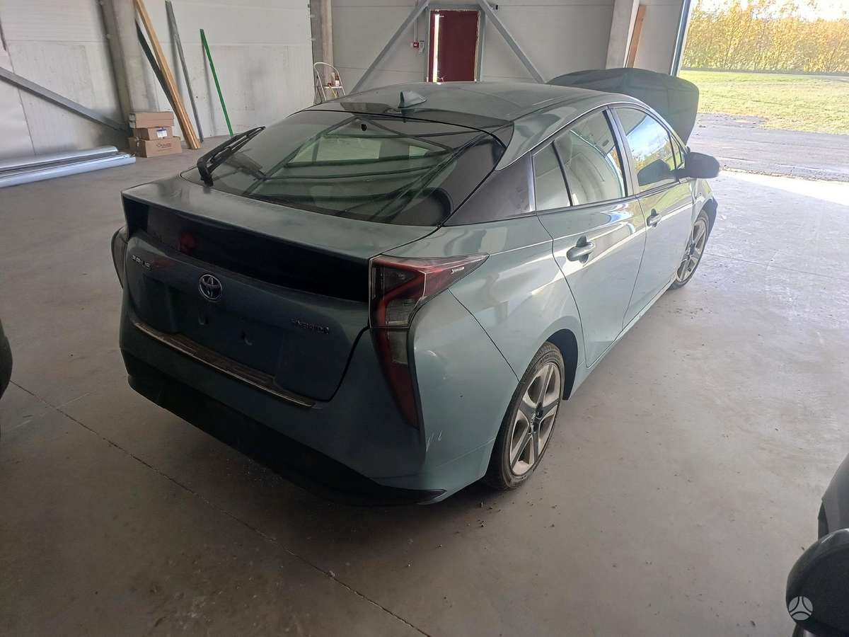 Toyota Prius body parts