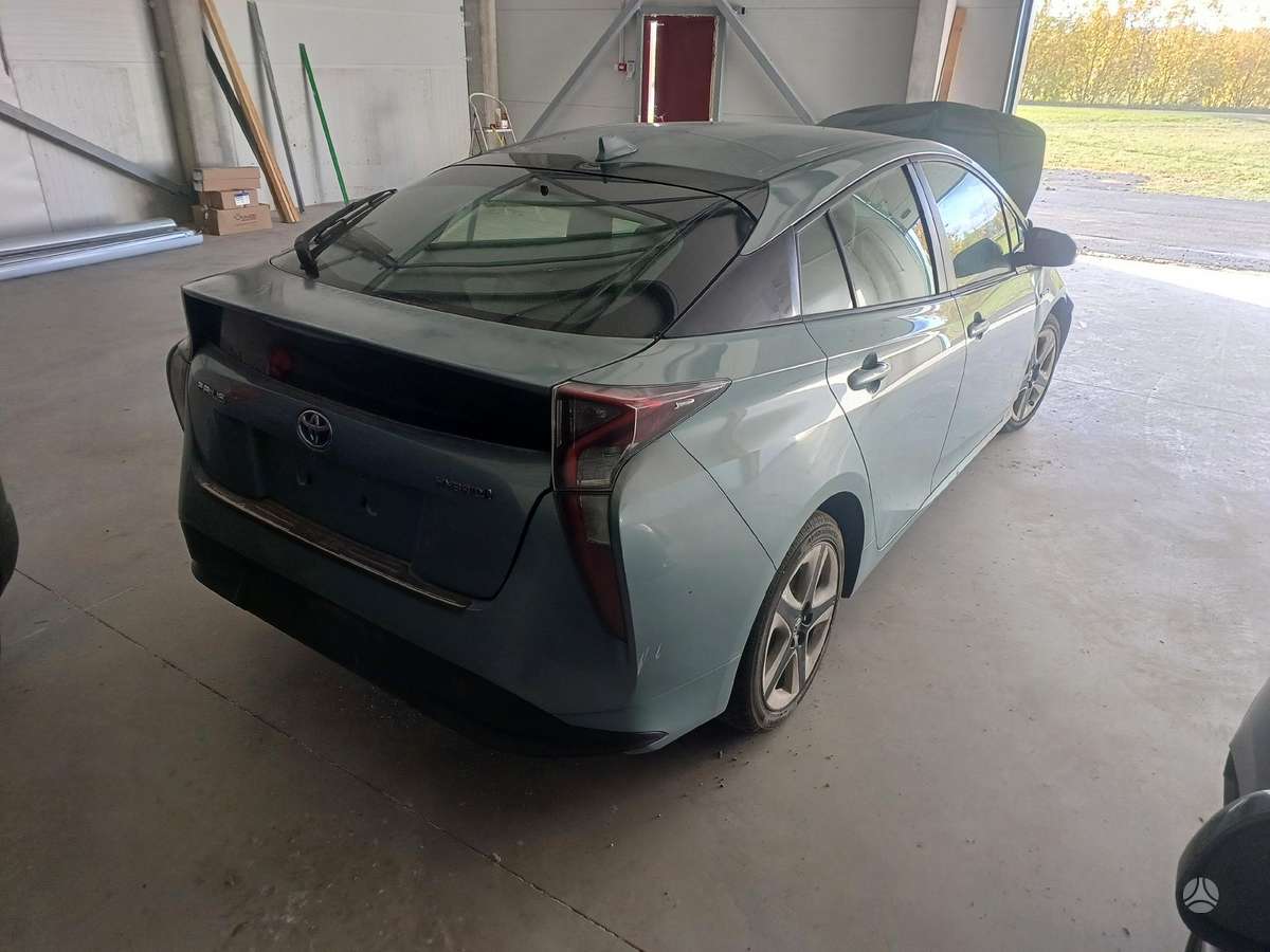 Toyota Prius детали кузова