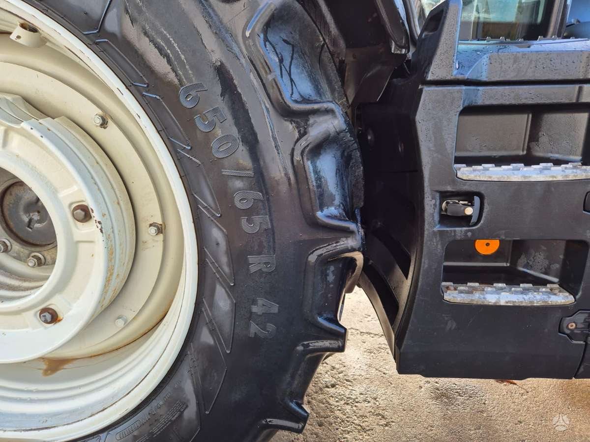 Valtra T254, tractors