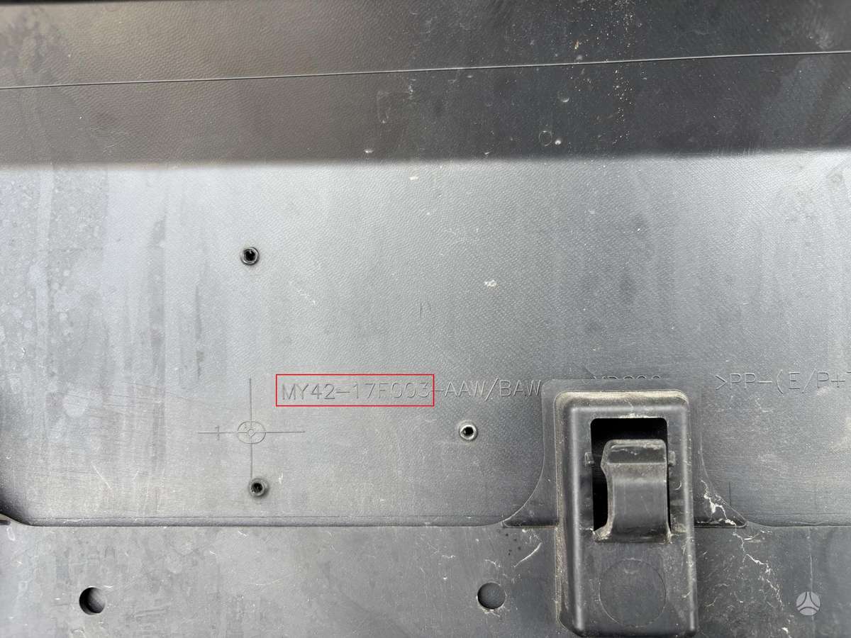 Land Rover Range Rover, MY4217F003, Cen28467