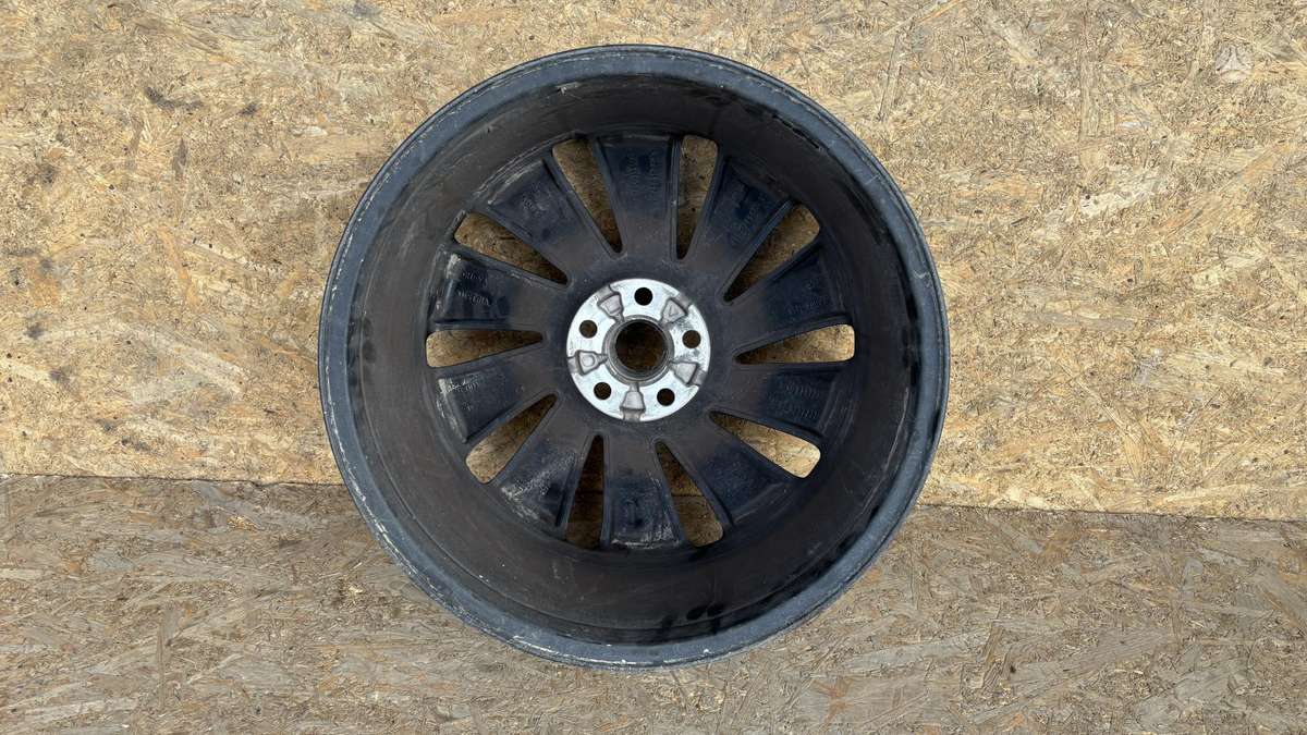 Land Rover Discovery, LK721007MA, Cen28468