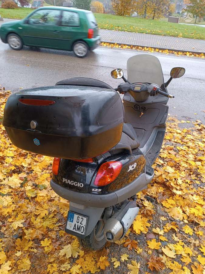 Piaggio X9 125cc, scooters / mopeds