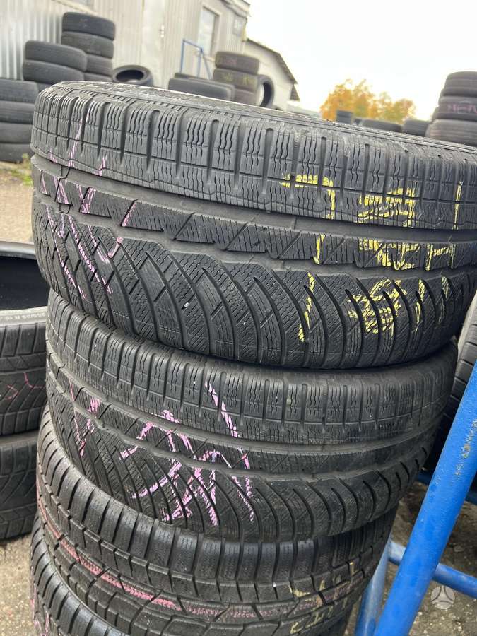 Michelin Pilot Alpin PA4, winter 245/40 R19
