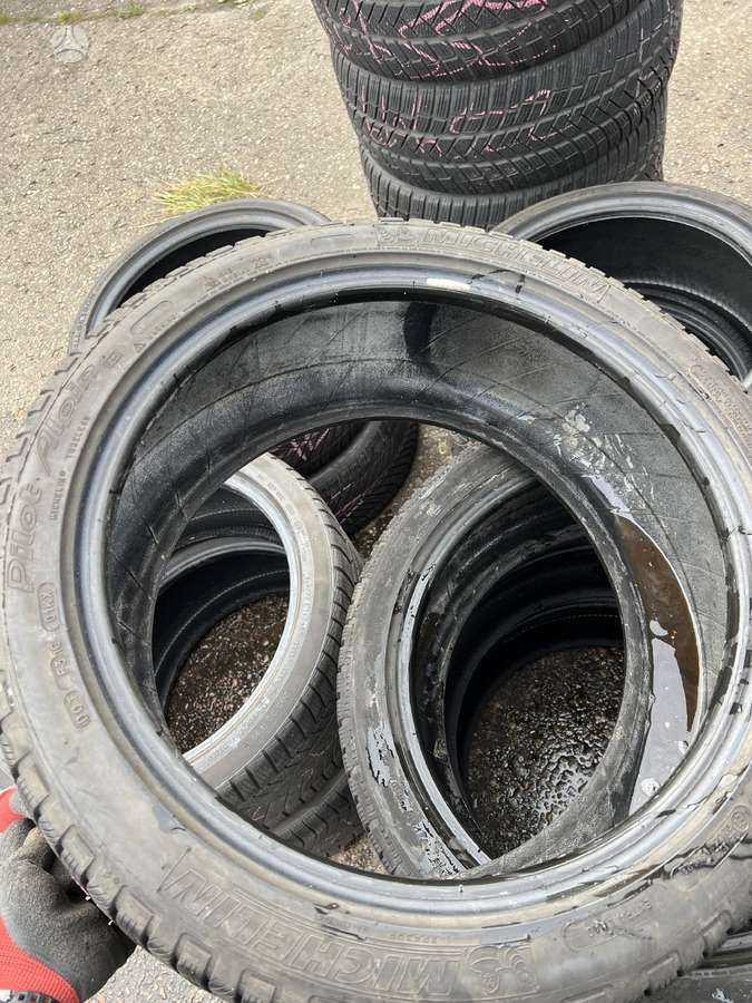Michelin Pilot Alpin PA4, winter 245/40 R19