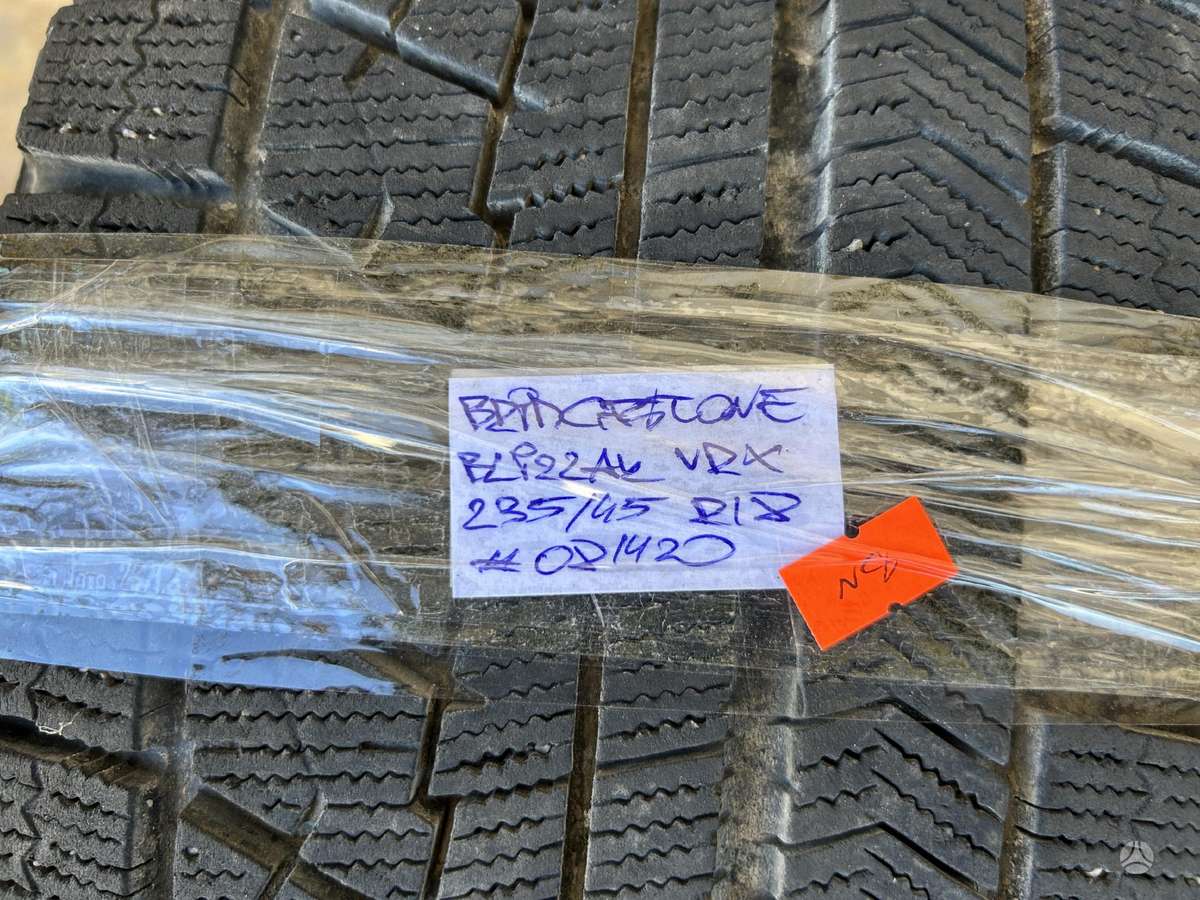 Bridgestone Blizzak VRX, žieminės 235/45 R18
