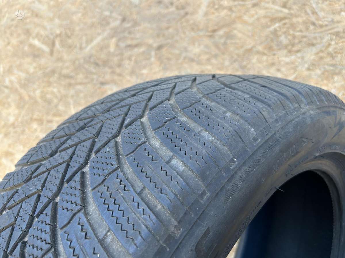 Bridgestone Blizzak LM 005, winter 285/45 R21