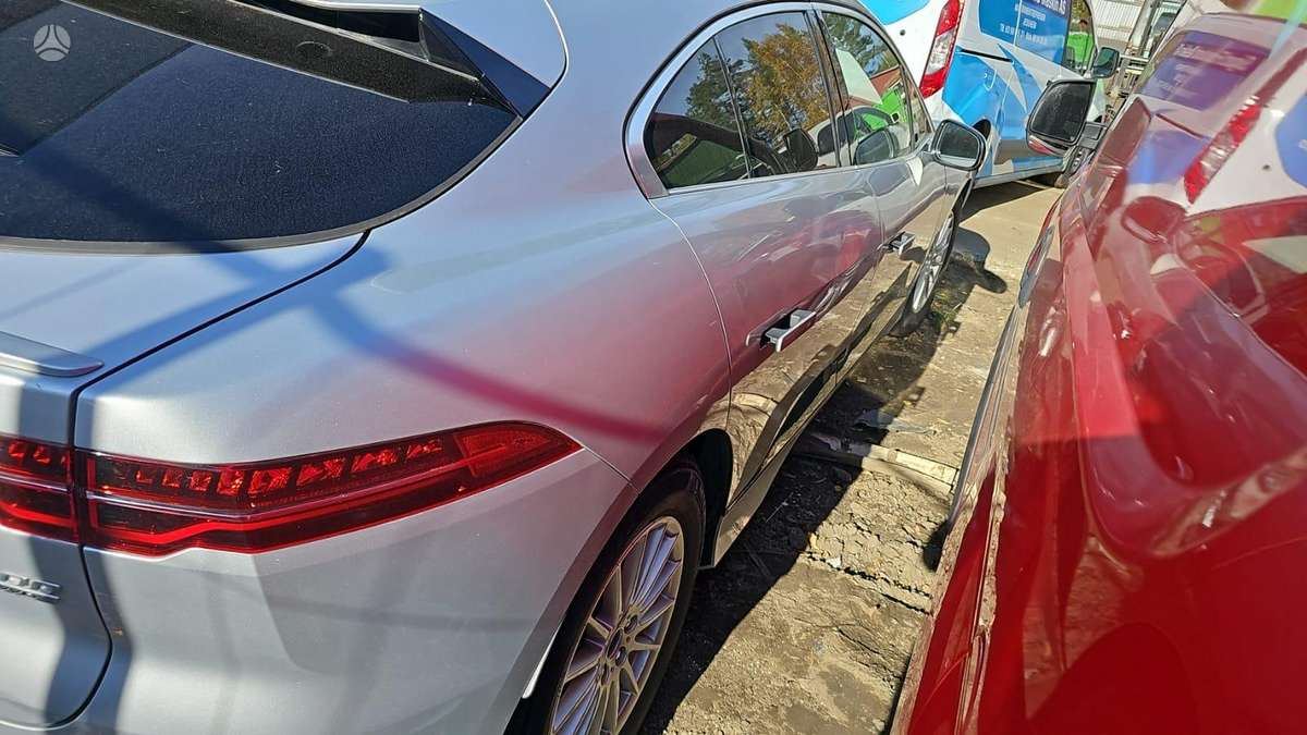 Jaguar I-Pace rezerves daļās