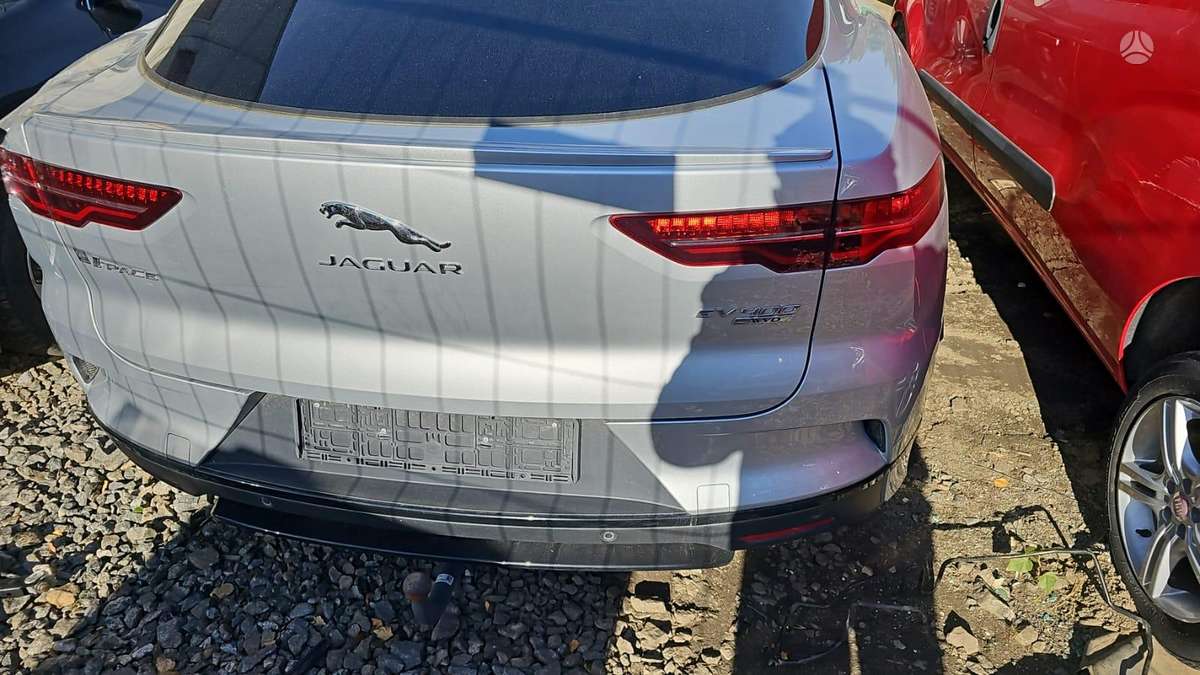 Jaguar I-Pace rezerves daļās