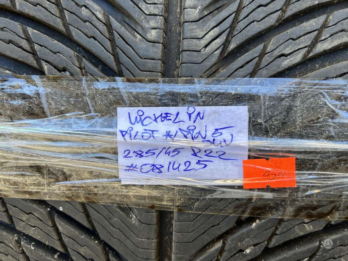 Michelin Pilot Alpin 5 SUV, winter 285/45 R22