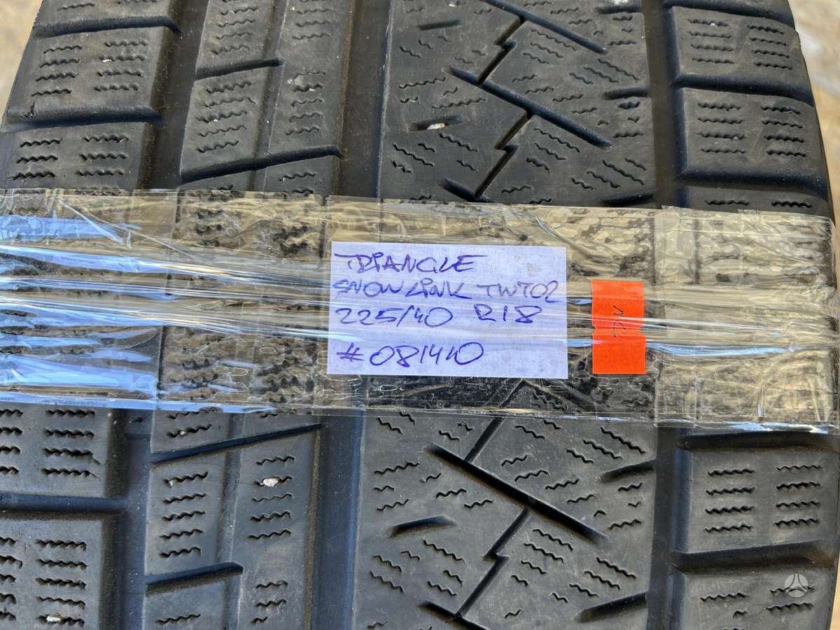 Triangle SnowLink TWT02, winter 225/40 R18