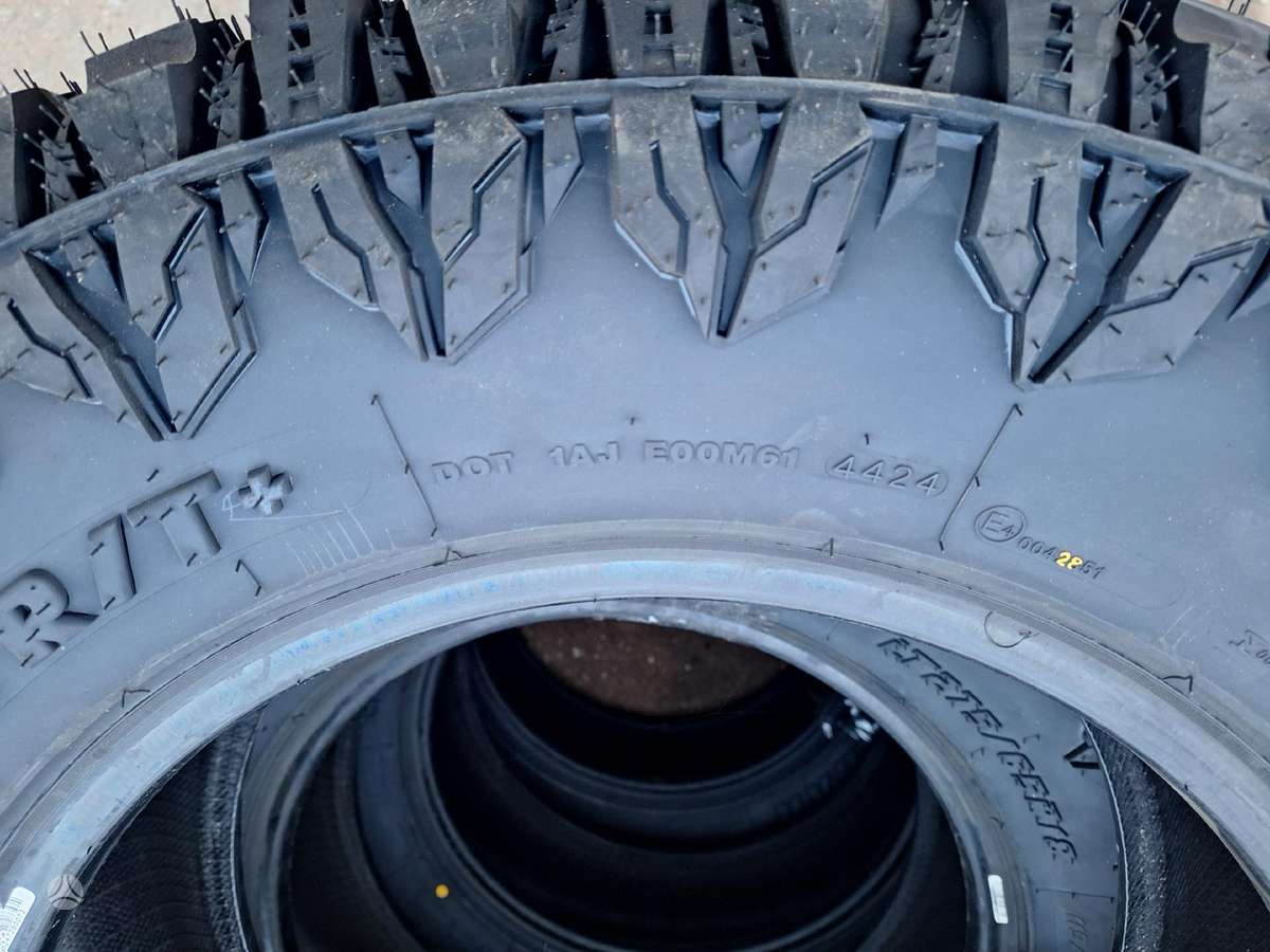 Radar, all-season 275/65 R18