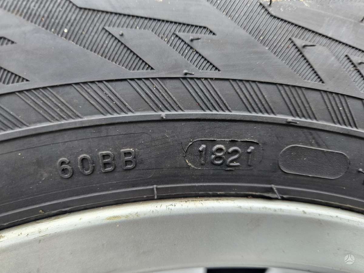 Audi Q3, lengvojo lydinio, R16