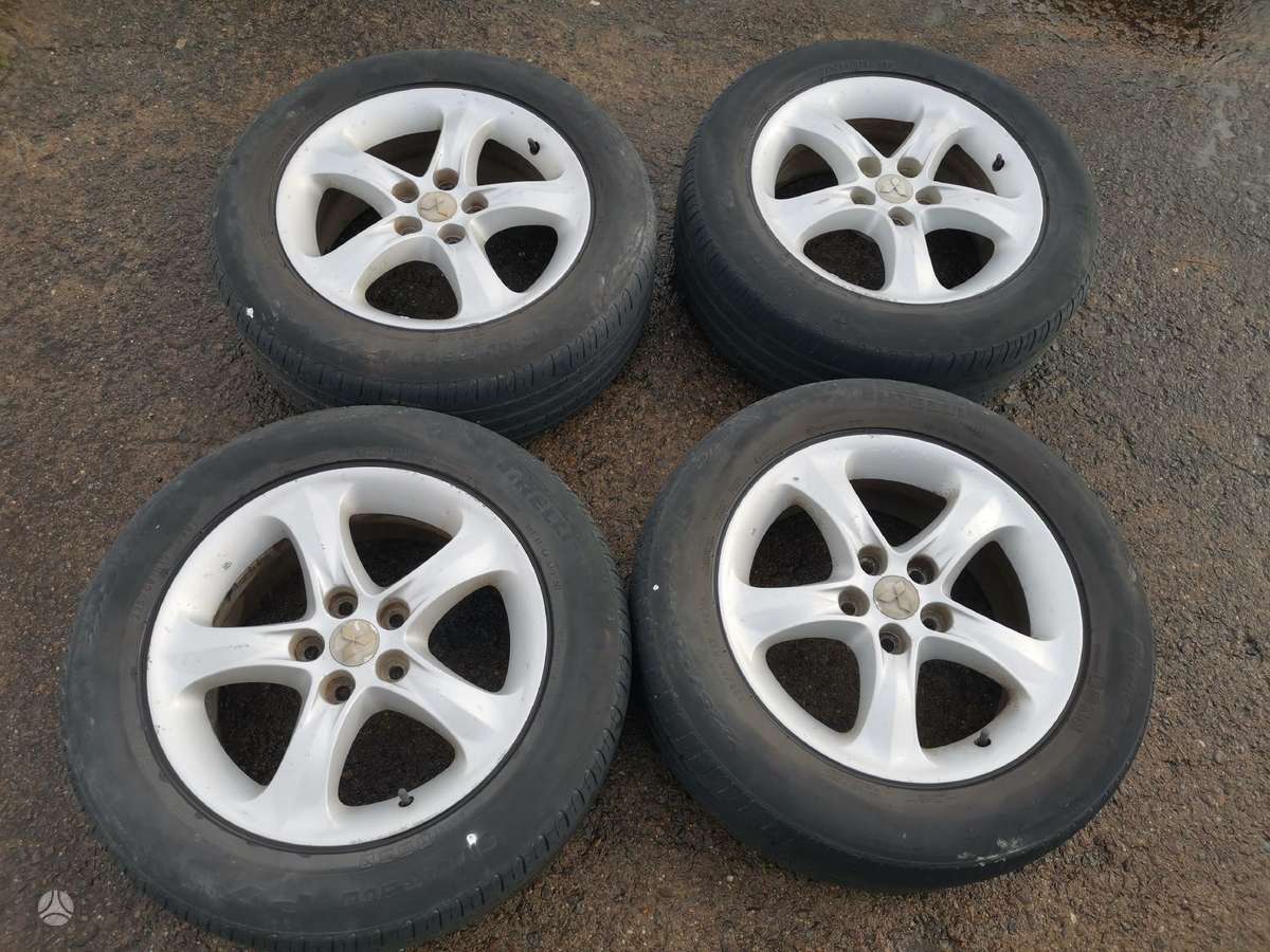 Mitsubishi Grandis