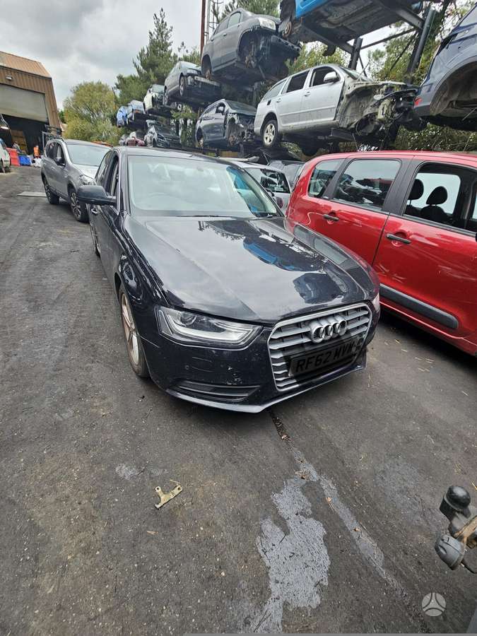 Audi A4 Variklis deze gera yra video kaip dirba