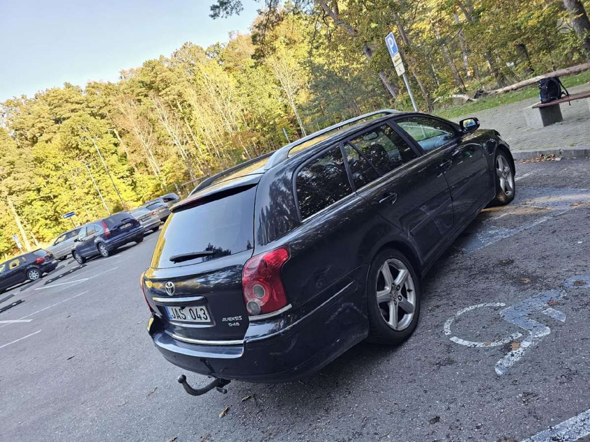 Toyota Avensis, 2.2 l., Универсал