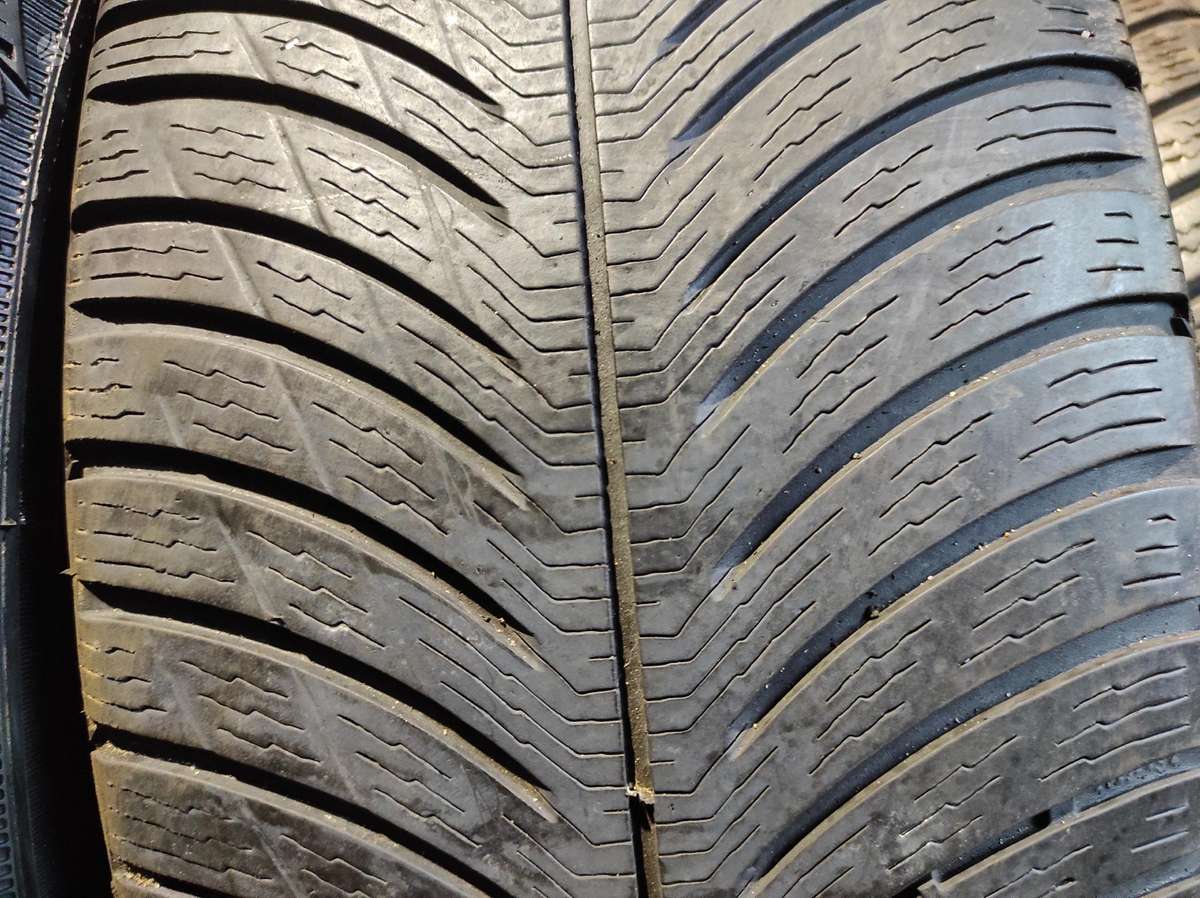 Nokian WR A4, winter 225/45 R19