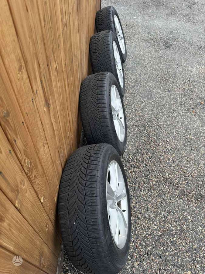 Lexus, light alloy, R18