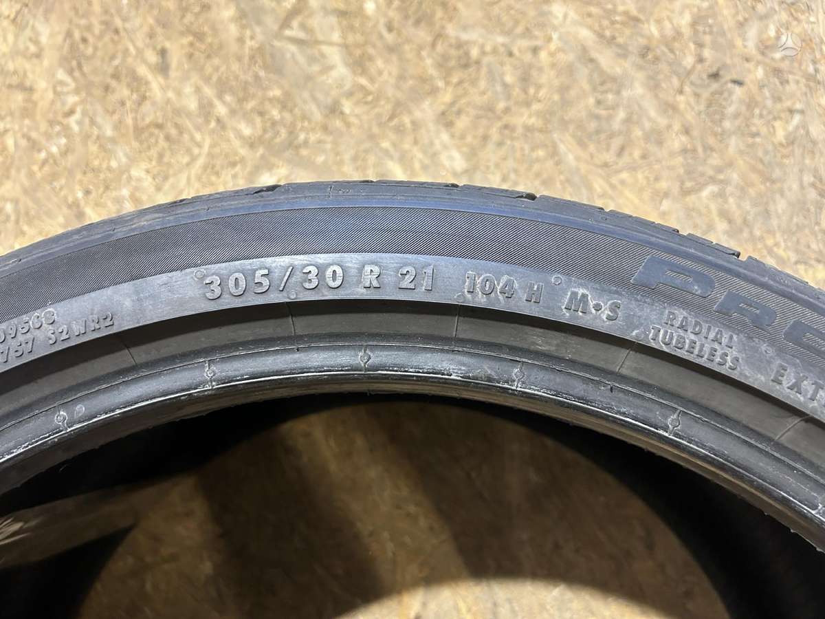 Continental ProContact RX, universalios 305/30 R21
