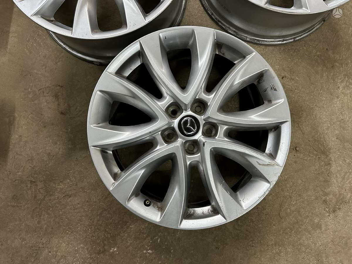 Mazda, vieglmetāla, R19