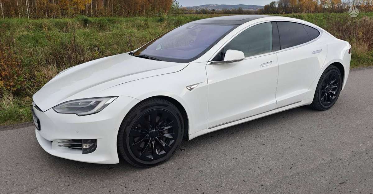 Tesla Model S, 90 kWh, hatchback
