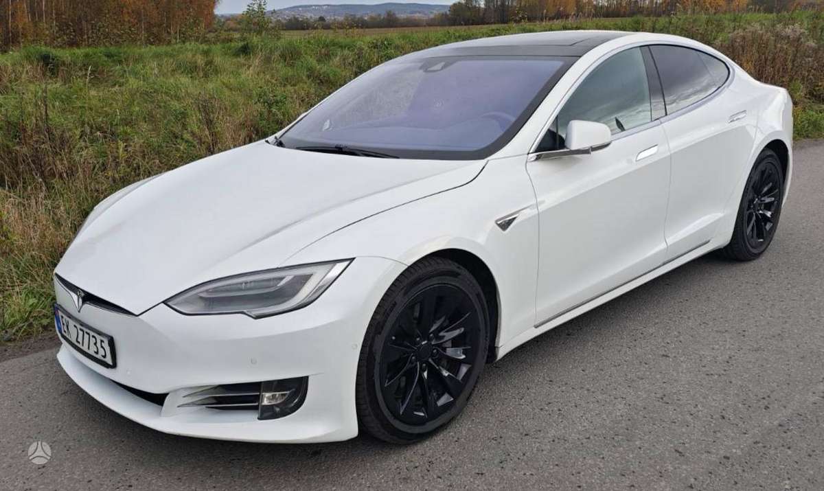 Tesla Model S, 90 kWh, hatchback