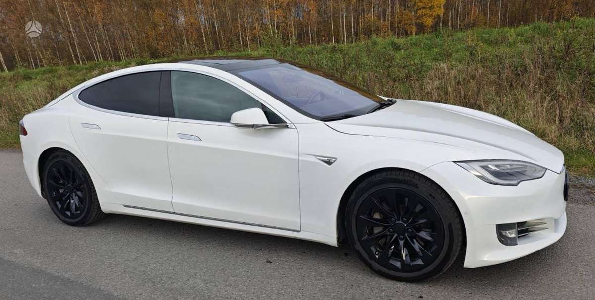 Tesla Model S, 90 кВт·ч, Хэтчбек