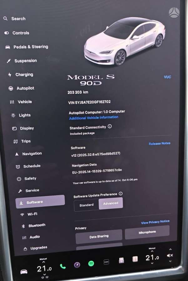 Tesla Model S, 90 kWh, hatchback