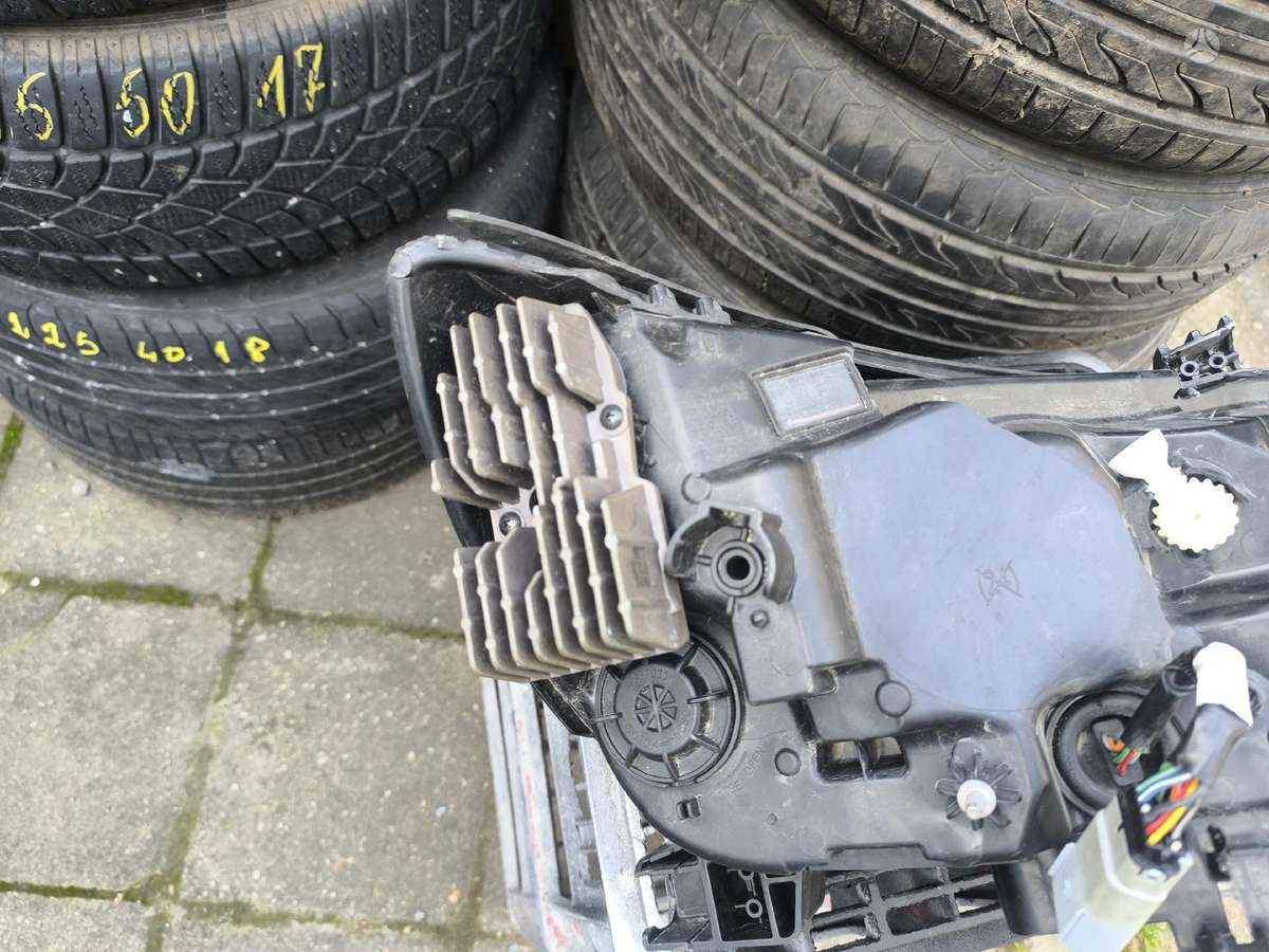 Buick Encore, 42698090, front grill