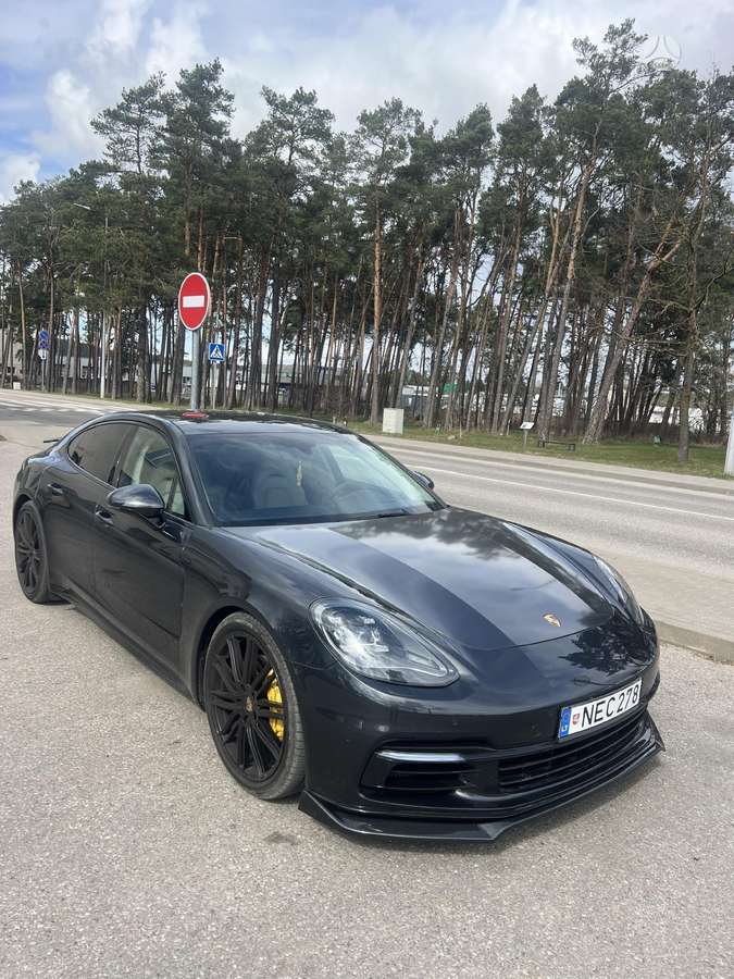 Porsche Panamera, 2.9 l., hatchback