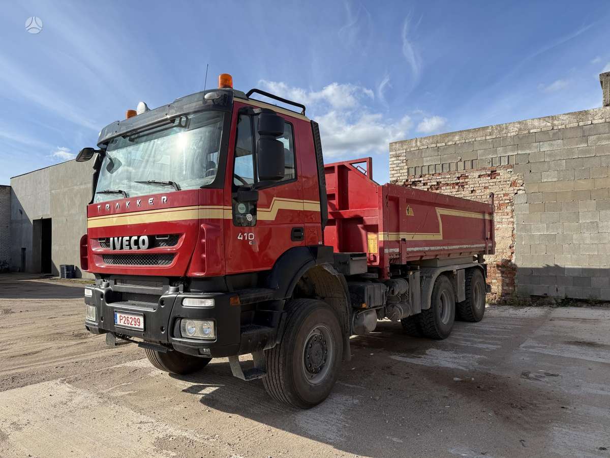 Iveco Trakker, savivarčiai