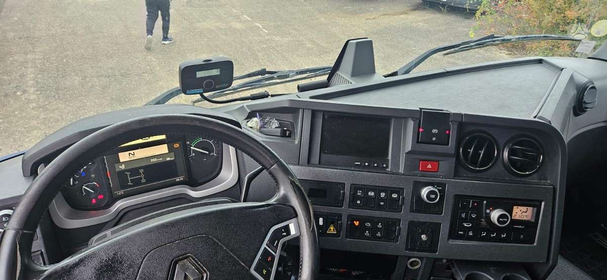 Renault T520+Maxilohr, автовозы
