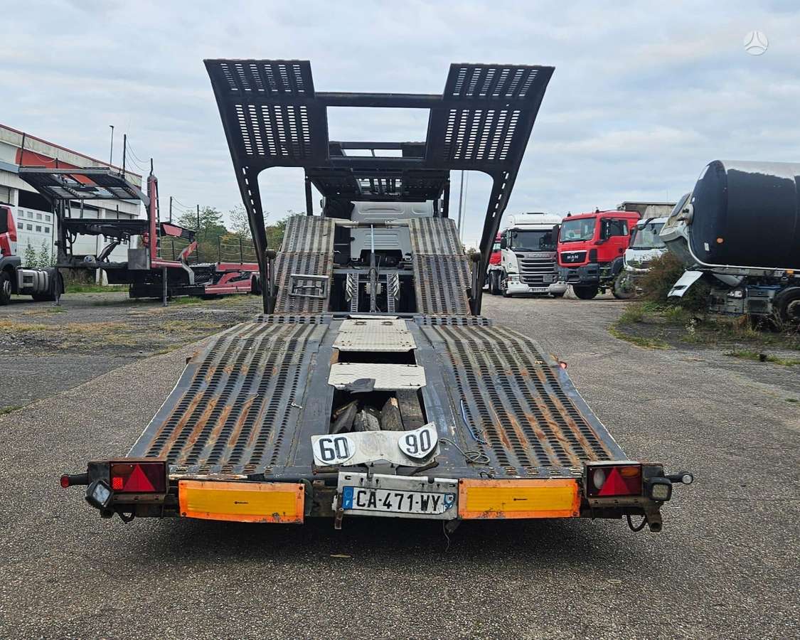 Renault T520+Maxilohr, auto transporters