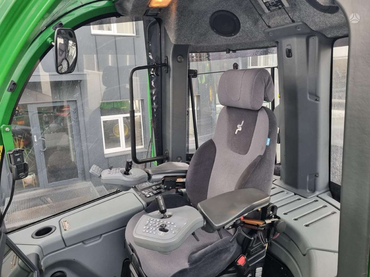 John Deere 1270E, харвестеры